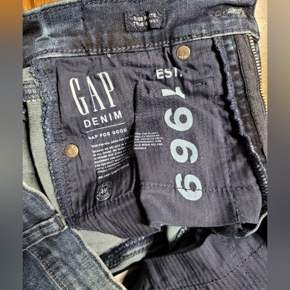 GAP True Skinny Jeans Women’s Size 26P – Blue with Dark Side Stripe - Picture 3 of 8